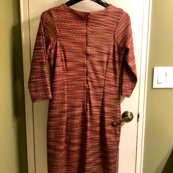 Dress - Picture 3 of 4